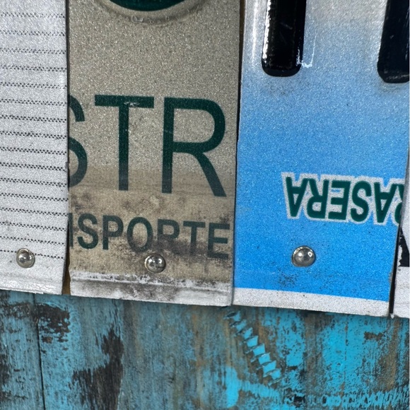 Handmade "Toes in The Sand" Recycled License Plate Wall Art Decor - Picture 5 of 12